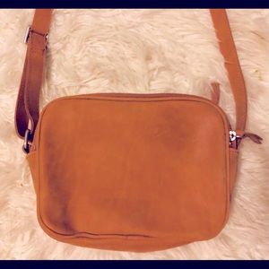 Duluth Trading Co. Soft Leather purse